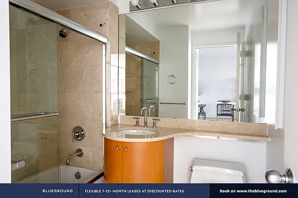 Rented by The Blueground | media 14