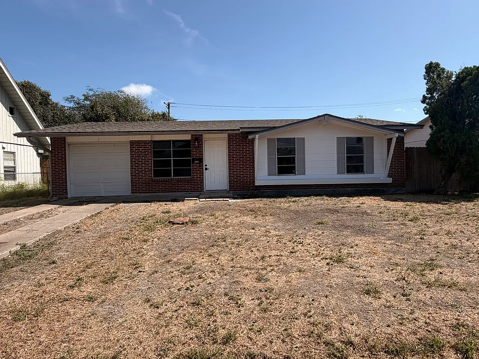 5606 Cain Dr