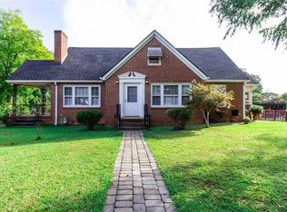 120 Florence St, Pickens, SC 29671