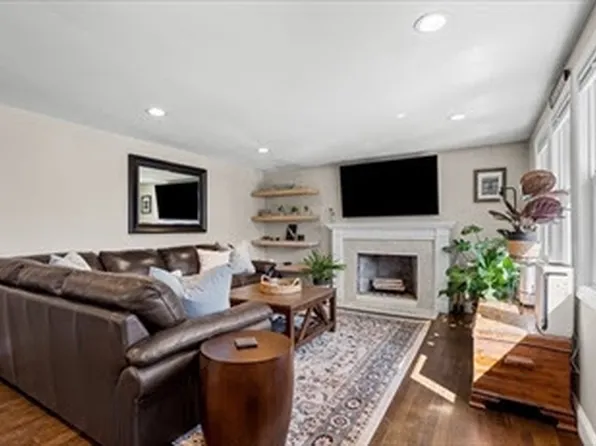 38 Rugdale Rd, Dorchester Center, MA 02124