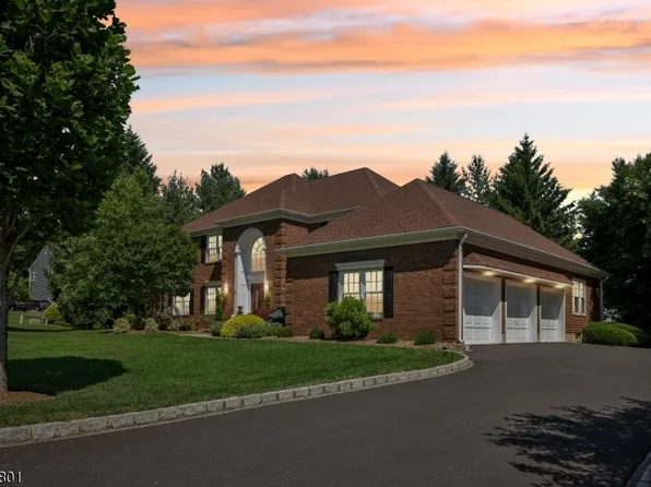 1 Mcnab Ct, Bridgewater Twp., NJ 08807