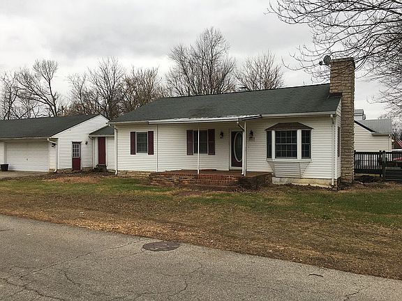 4th image of 2069 Henry St