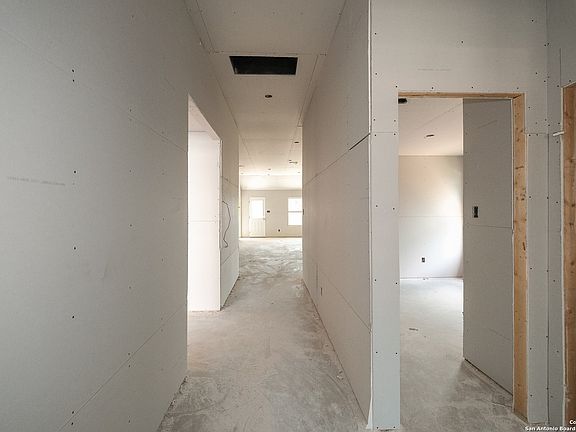 2nd image of 5214 Topaz Bend