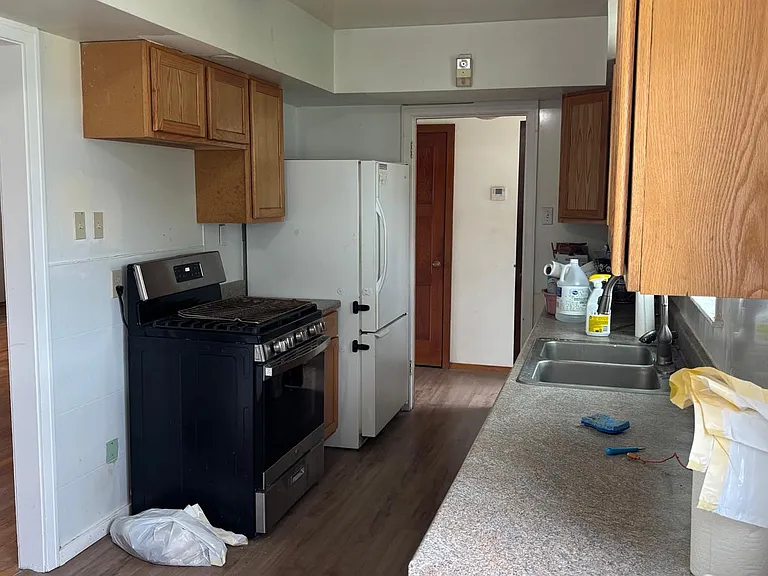 2152 37th St #B — Photo 7
