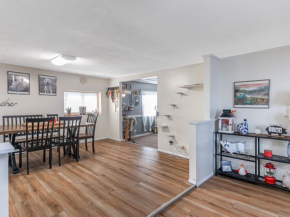 4th image of 2341 Miami Conservancy Rd