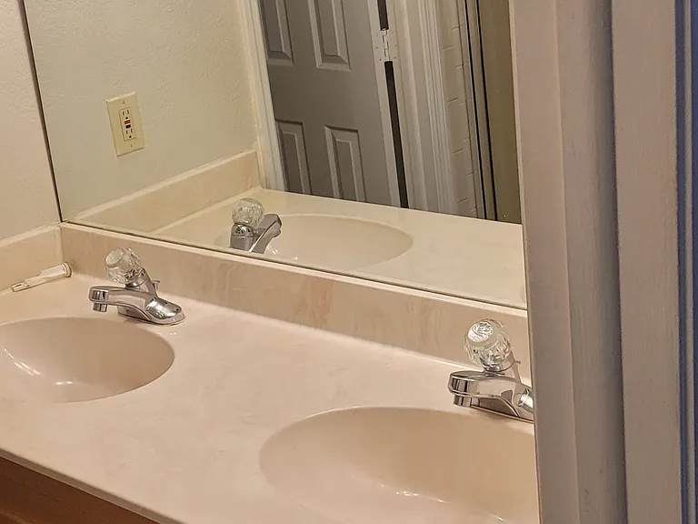 4817 Normandy Pl — Photo 12