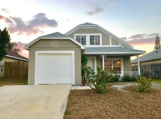 925 Belvoir Dr, Davenport, FL 33837