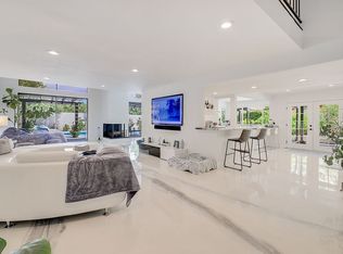 2017 Plaza De Santa Fe, Las Vegas, NV 89102