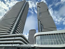 28 Interchange Way