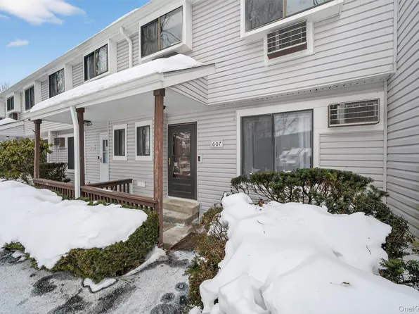 607 Mountain Laurel Drive, Monroe, NY 10950