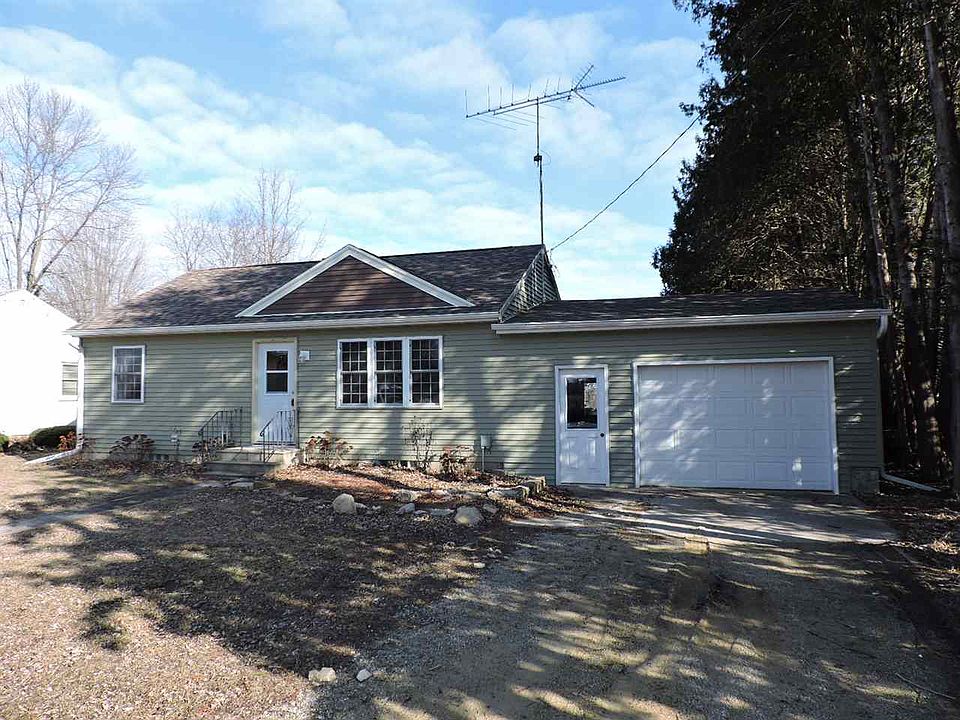 1st image of 111 Mill St