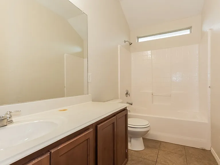 6229 Chalk Hollow Dr — Photo 11