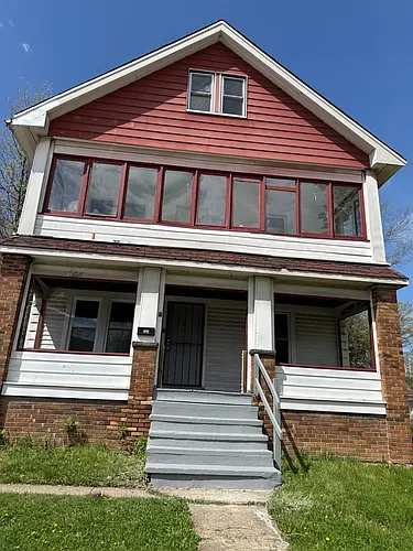 700 E 160th St Photo 1