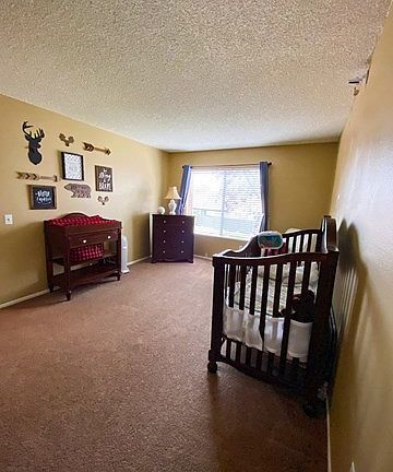 5th image of 1850 N Vineyard Ave APT C