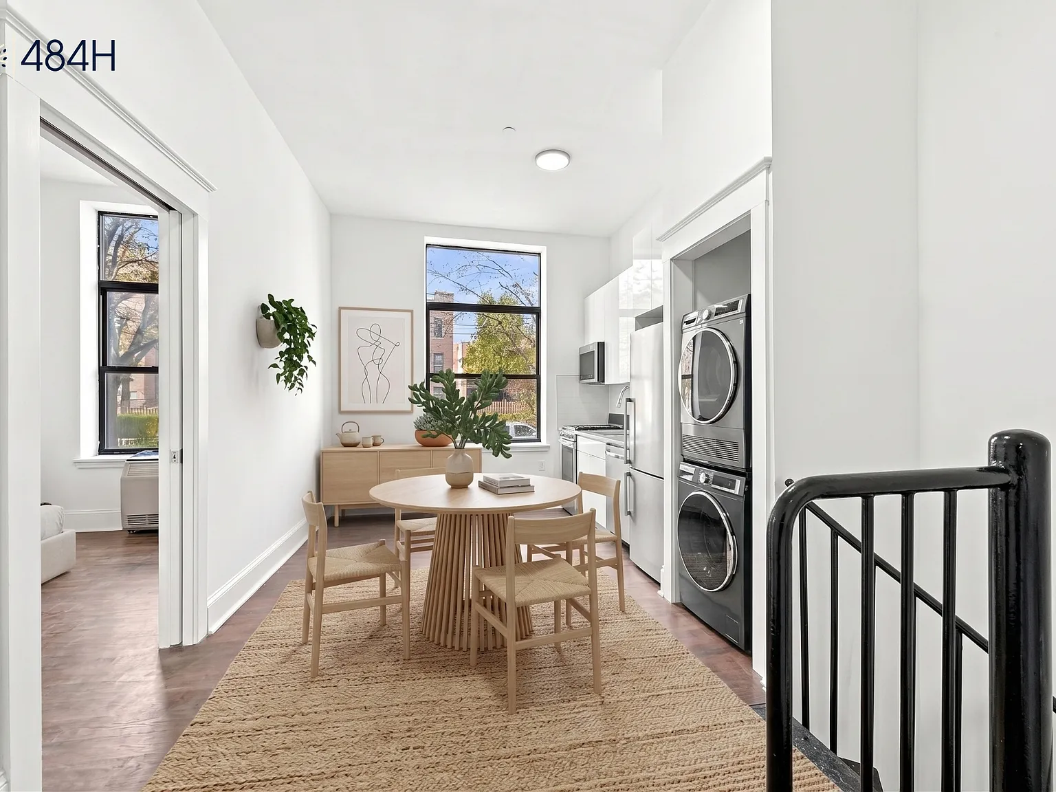 484 Humboldt Street — Photo 2