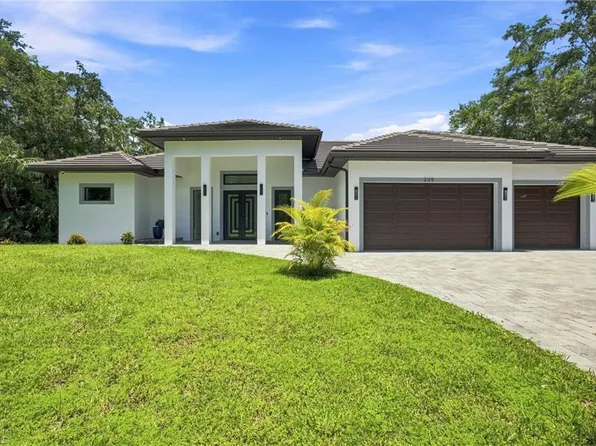 209 35th AVE NW, NAPLES, FL 34120
