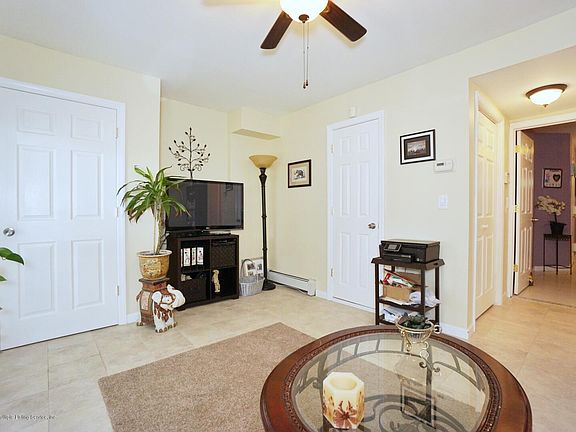 4th image of 507 Laconia Ave