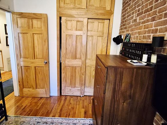 5th image of 140 W 76th St APT 3A