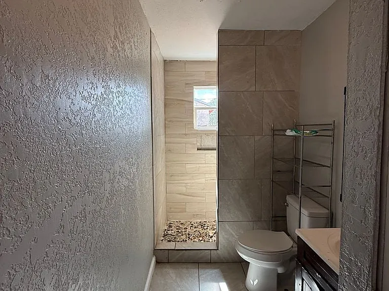 1212 S Lea St — Photo 16