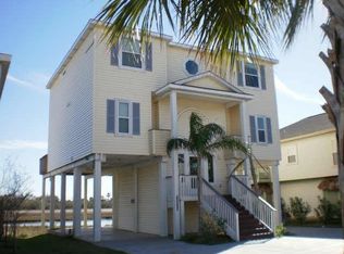 13813 Doubloon Ave, Galveston, TX 77554