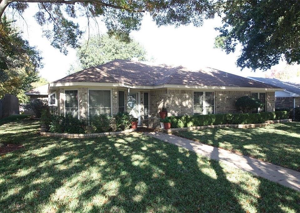 1st image of 1417 Flamingo Dr