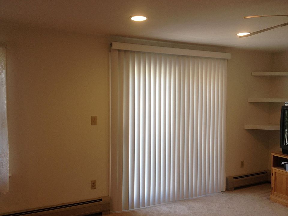 Sliding door to balcony