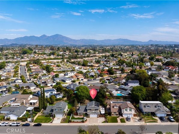 25118 De Salle St, Laguna Hills, CA 92653