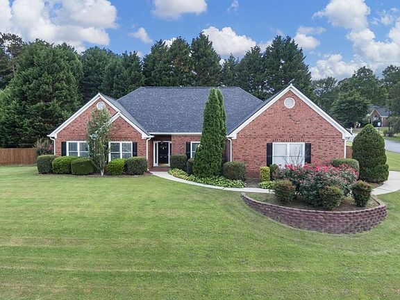 3rd image of 1660 Windsong Park Dr