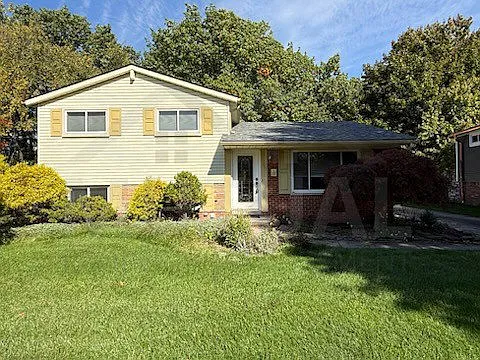 3 bed, 2.0 bath, 1445 sqft, $2,300 — Photo 1
