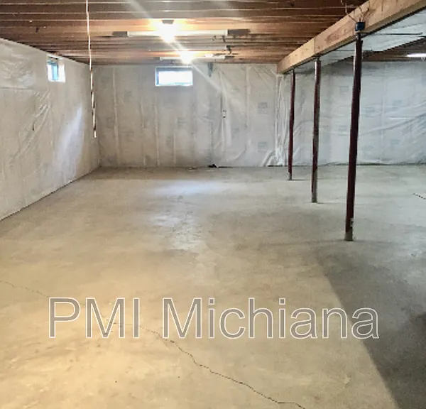 51880 Courtland Dr E — Photo 20