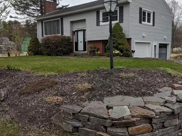 144 Bancroft St, Portland, ME 04102