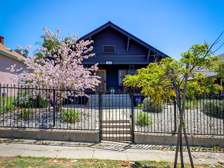 3412 Thorpe Ave — Photo 1