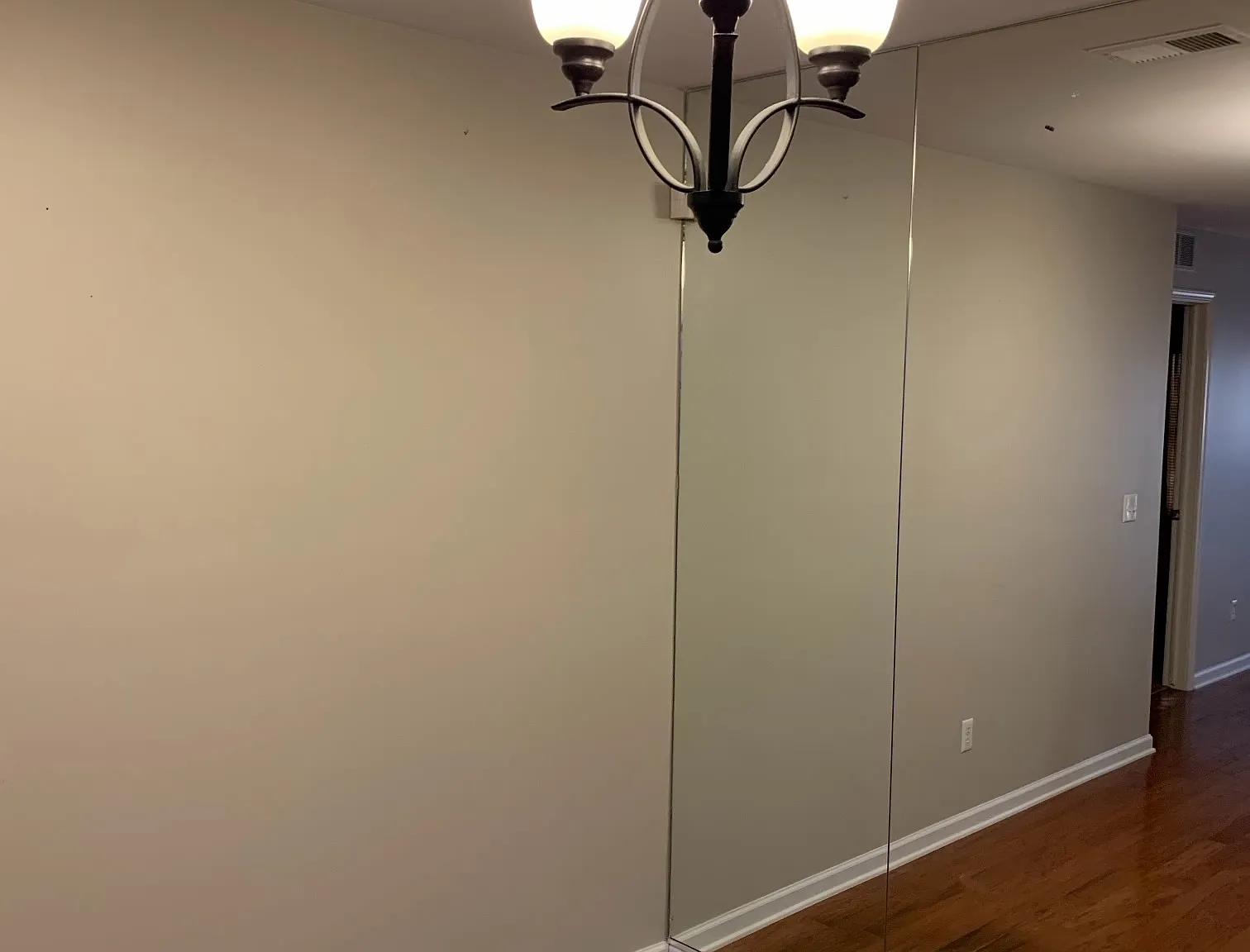 2 bed, 1407 sqft, $2,100 — Photo 3