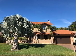 15121 Tetherclift St, Davie, FL 33331