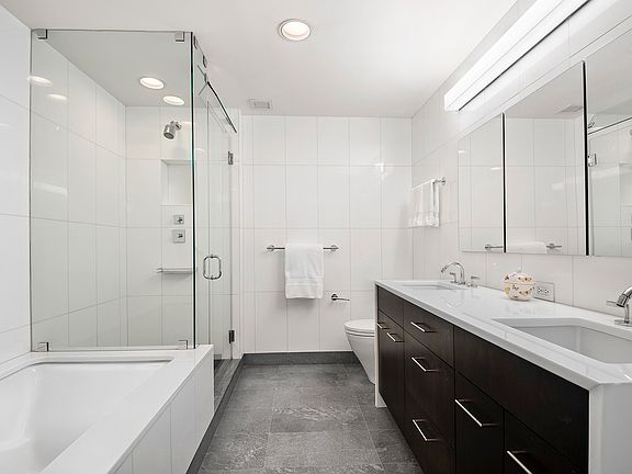 5th image of 45 Park Ave APT 1103
