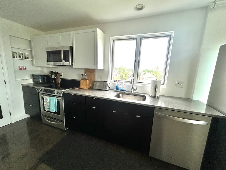 5 Sunset Dr #9 — Photo 6