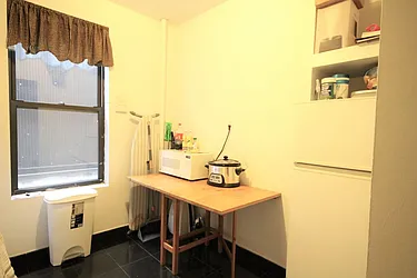 Rented by Dynamik Realty