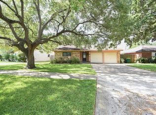 1705 Bimini Way, Seabrook, TX 77586