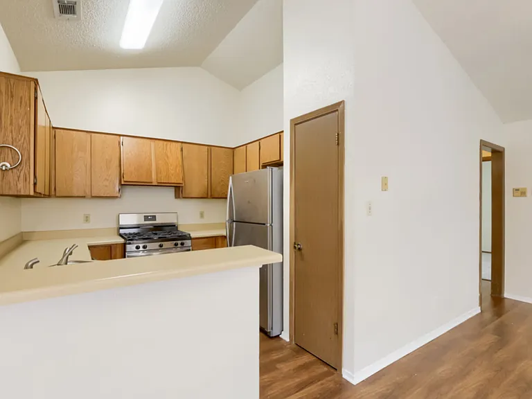 2504 Howellwood Way #A — Photo 7