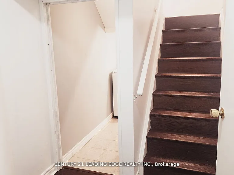 55 Crawford Dr #BASEMENT — Photo 4