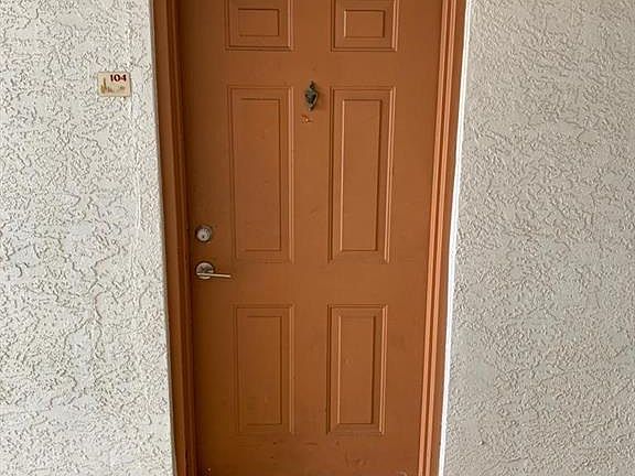 3rd image of 6361 Aragon Way APT 104