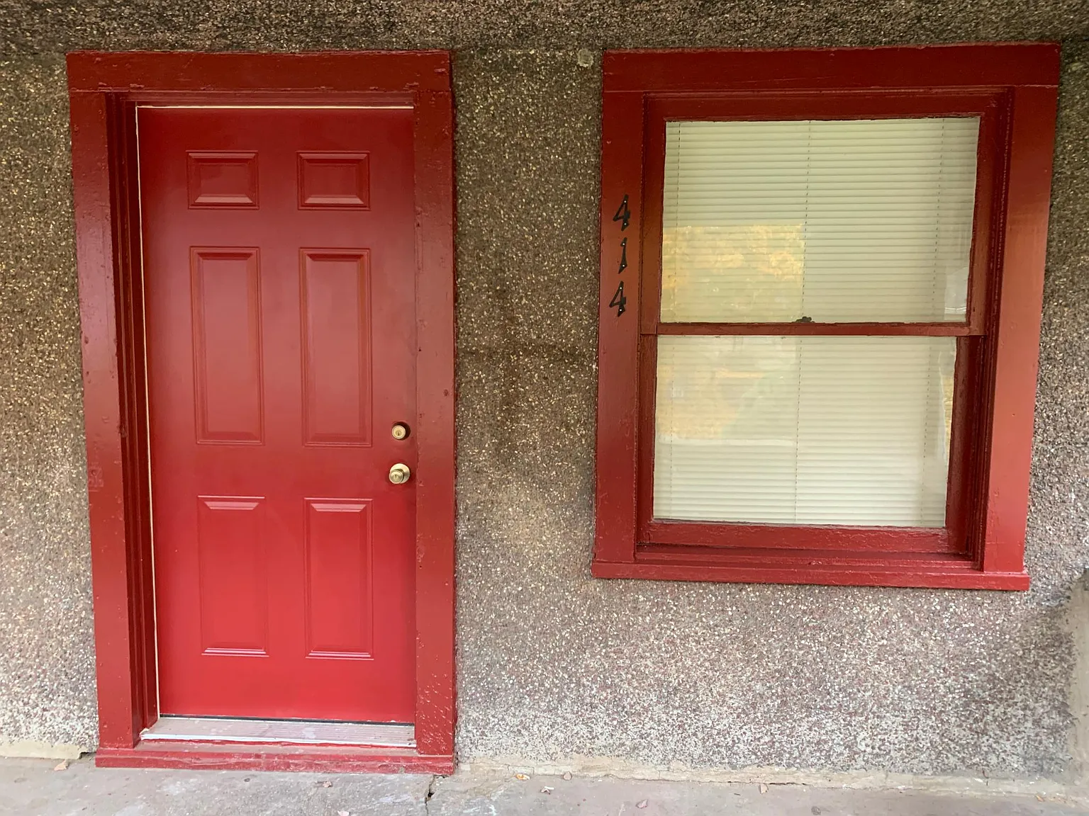 414 N Euclid Ave — Photo 2