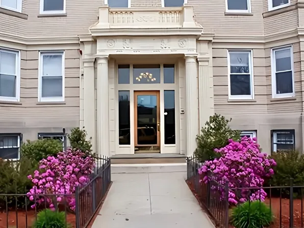 11 Park Dr, Boston, MA