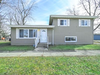 1925 Carmel Blvd, Zion, IL, 60099