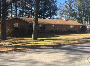 101 Cater Dr, Jonesboro, AR 72405