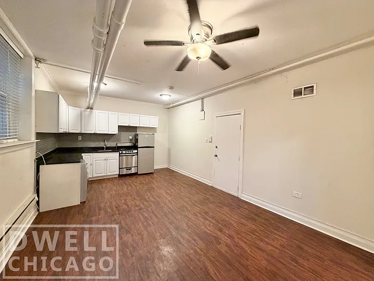 2131 N Dayton St #G3 — Photo 6