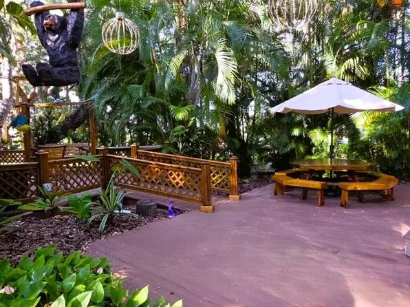 295 Bear Trl, River Ranch, FL 33867