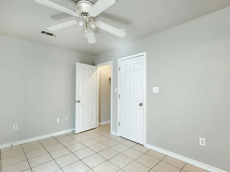 107 Castleberry Ct #C — Photo 10