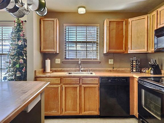 3rd image of 10920 W Florida Ave APT 411
