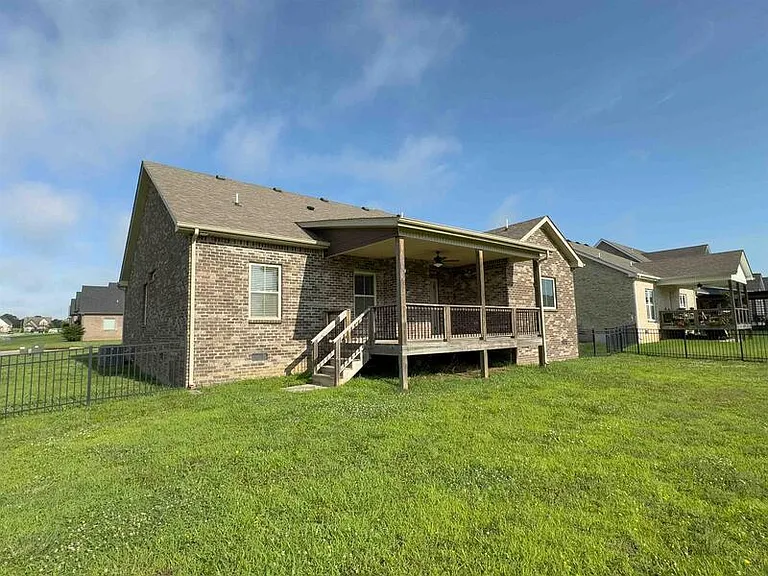 1441 Hereford Blvd — Photo 28
